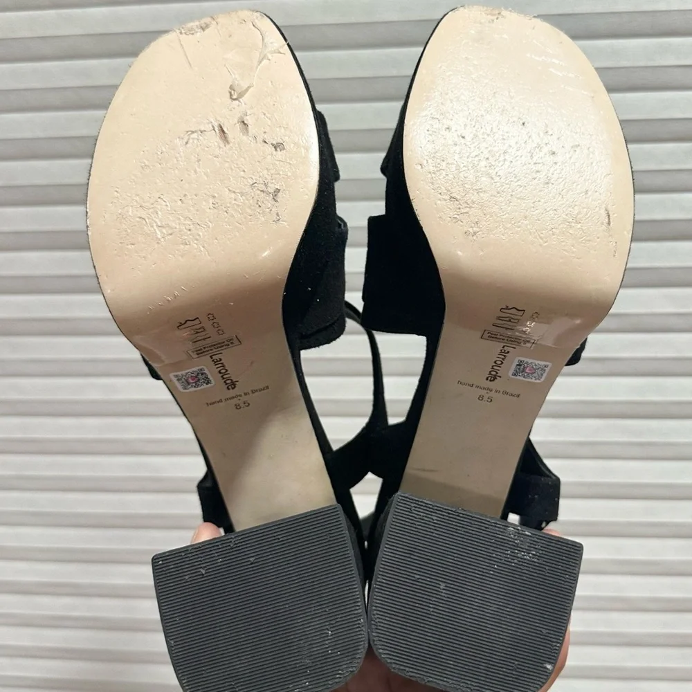 🌹LARROUDE🌹 Bee Platform Sandals Black Size: 8.5